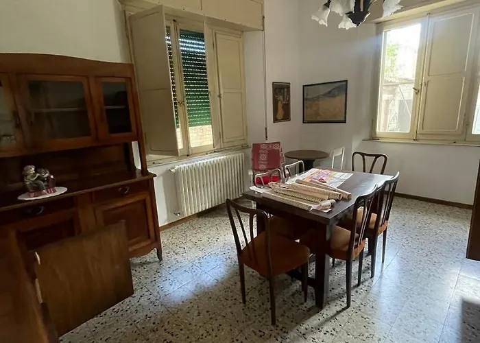 A Sbt A Due Passi Dalla Σαν Μπενεντέτο ντελ Τρόντο